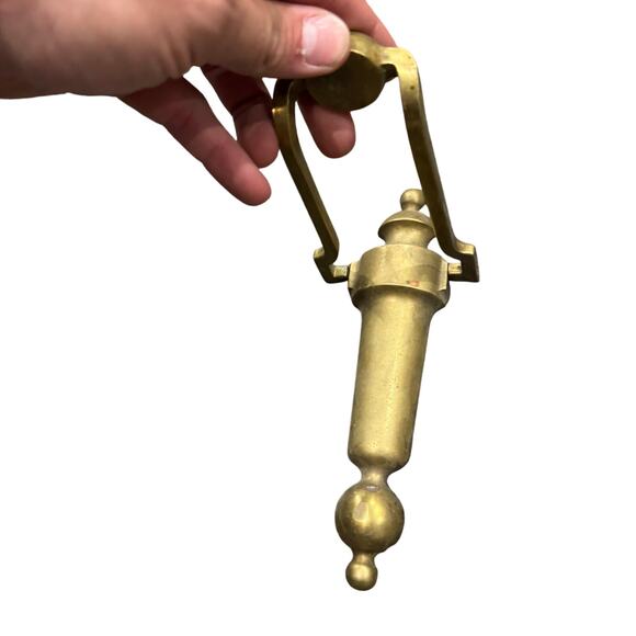 Vintage solid Brass Door Knocker Victorian / English Style Ornate - Picture 2 of 5